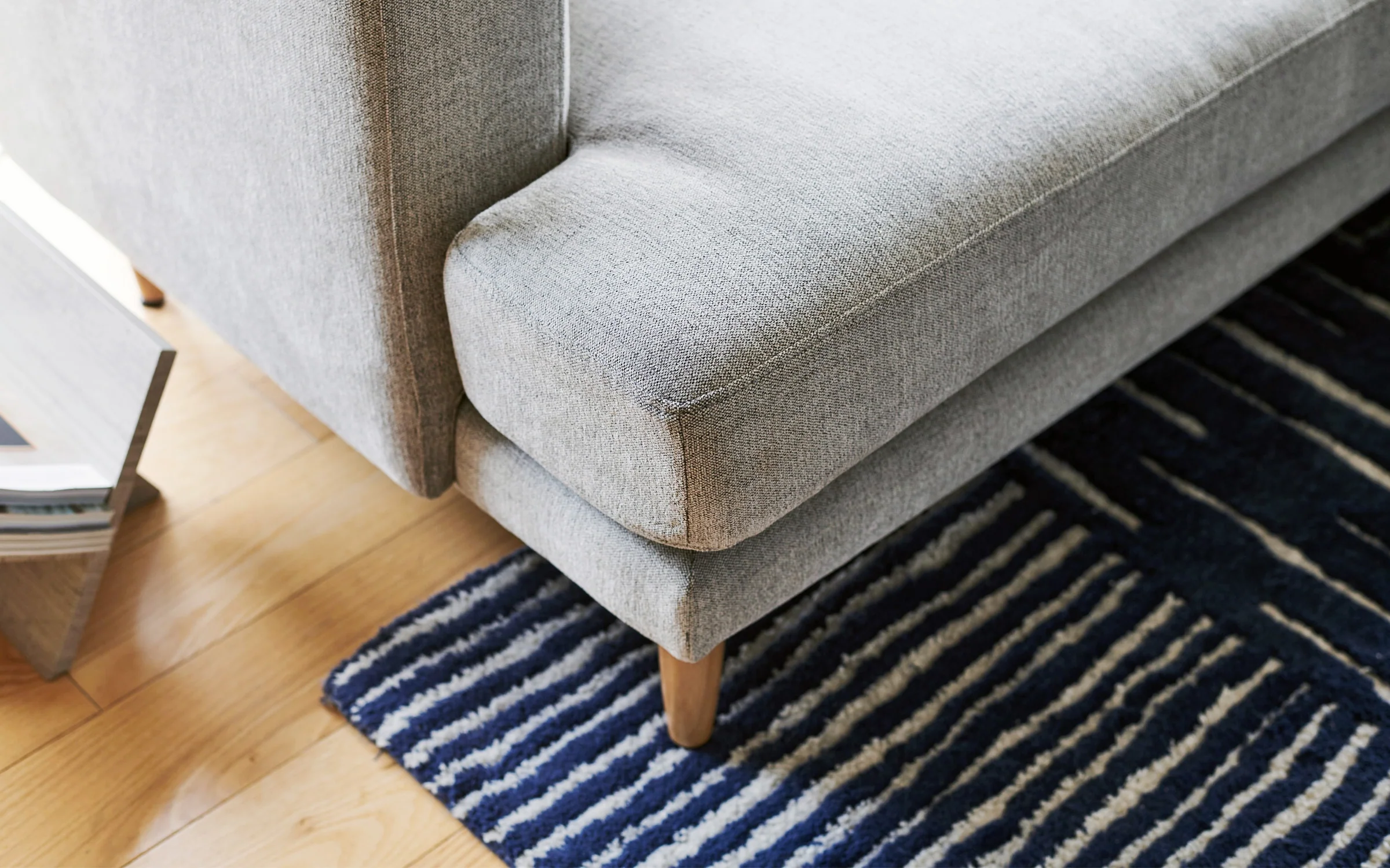 Ember Chaise Sectional