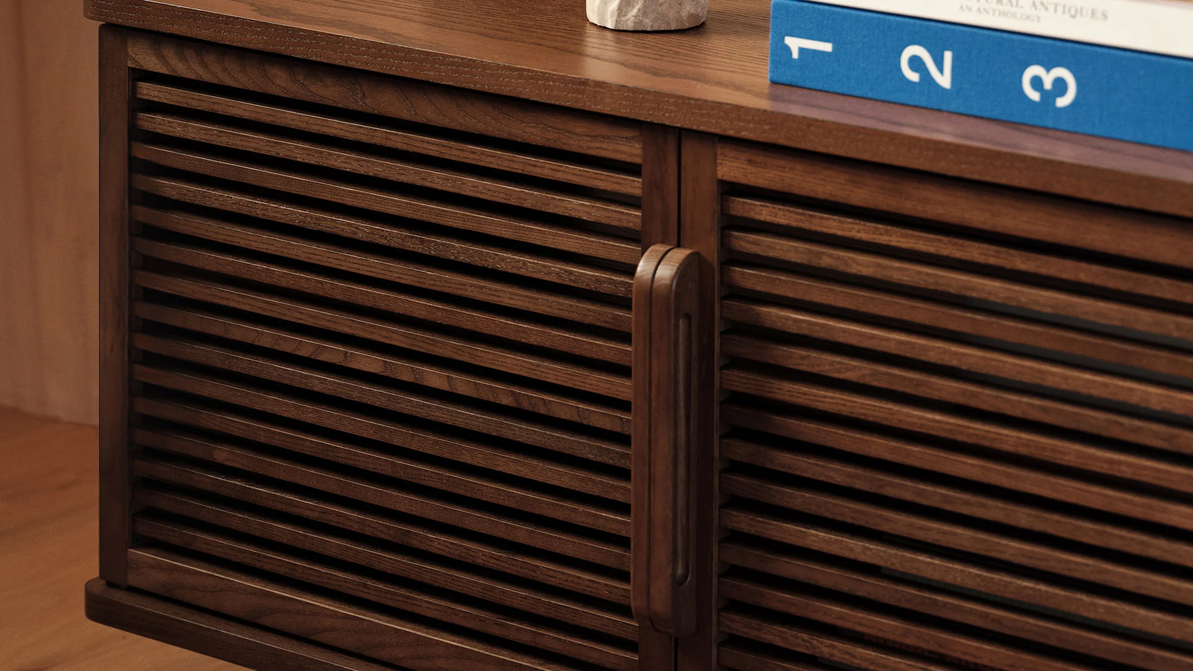 Opera Media Console