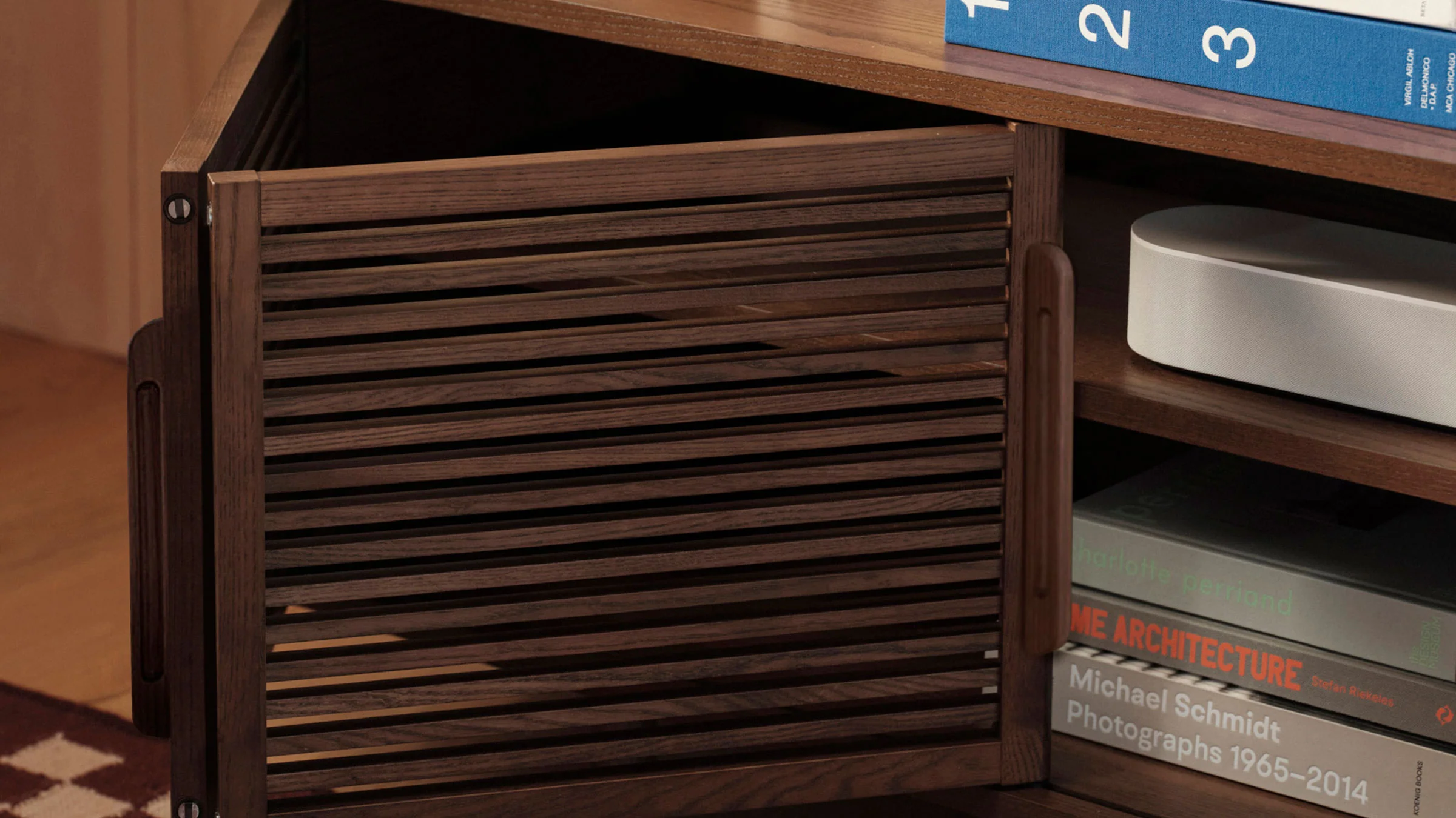Opera Media Console