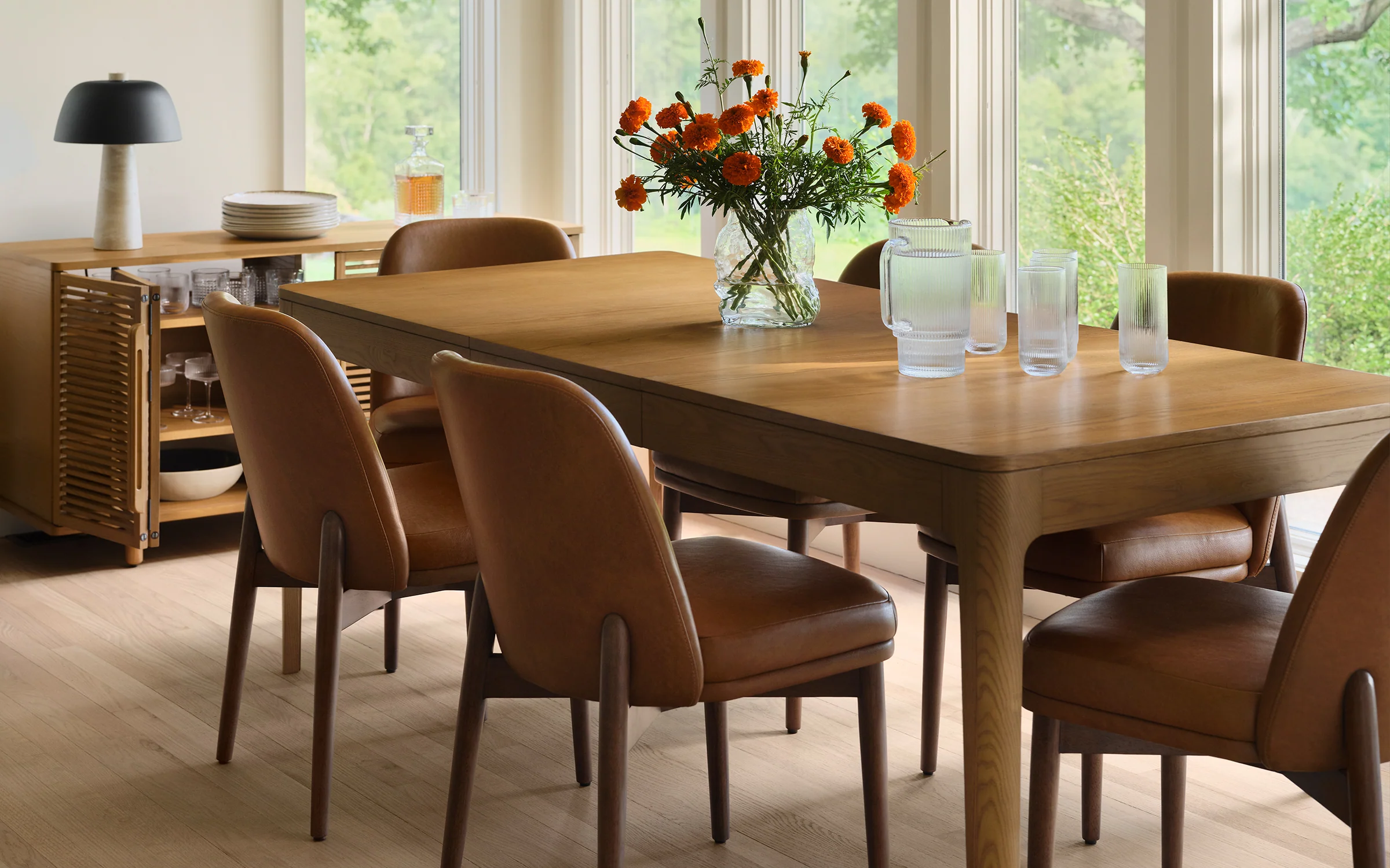 Listo Extendable Dining Table (59\" to 79\")