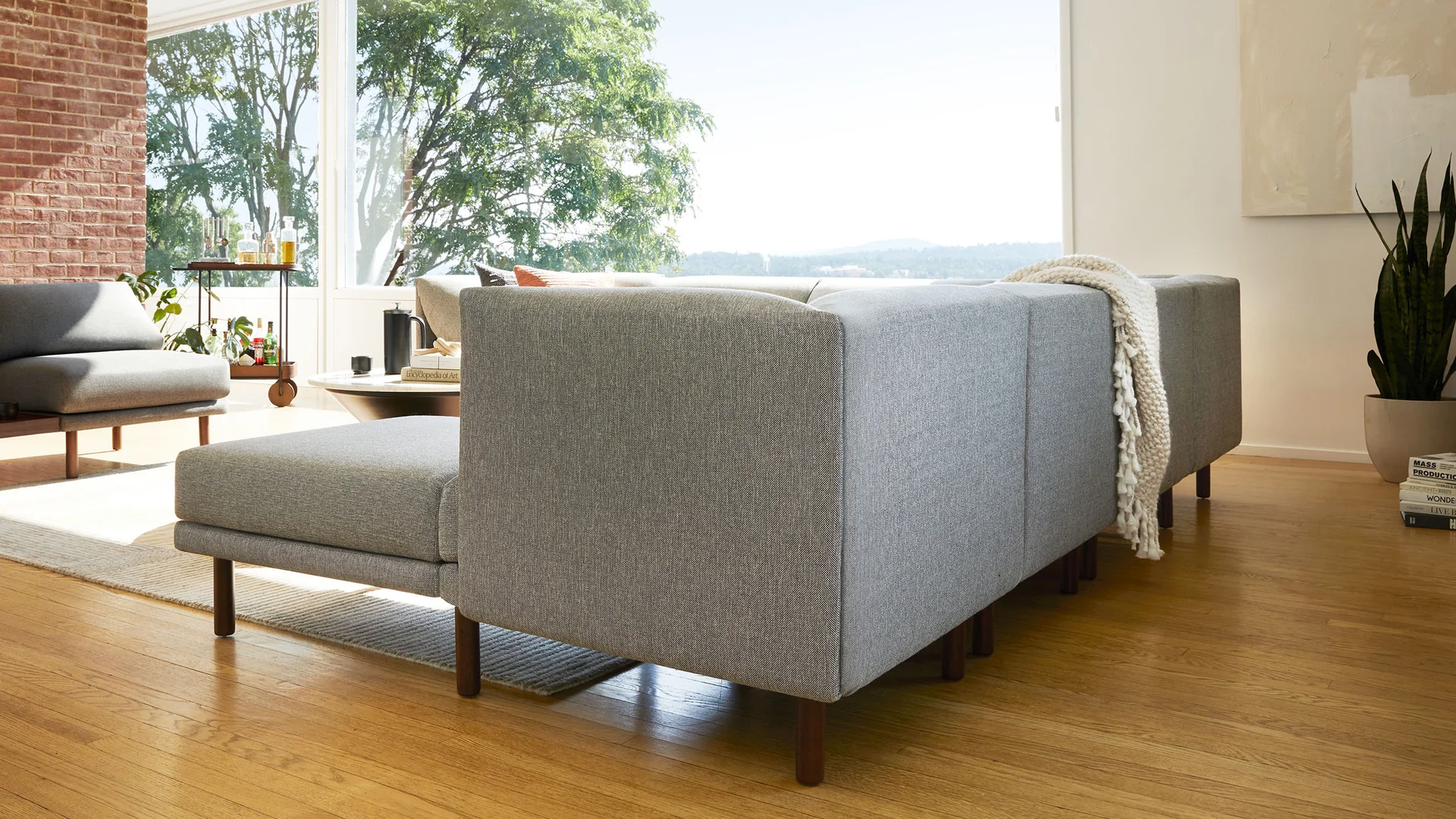 Range 4-Piece One Arm Sofa