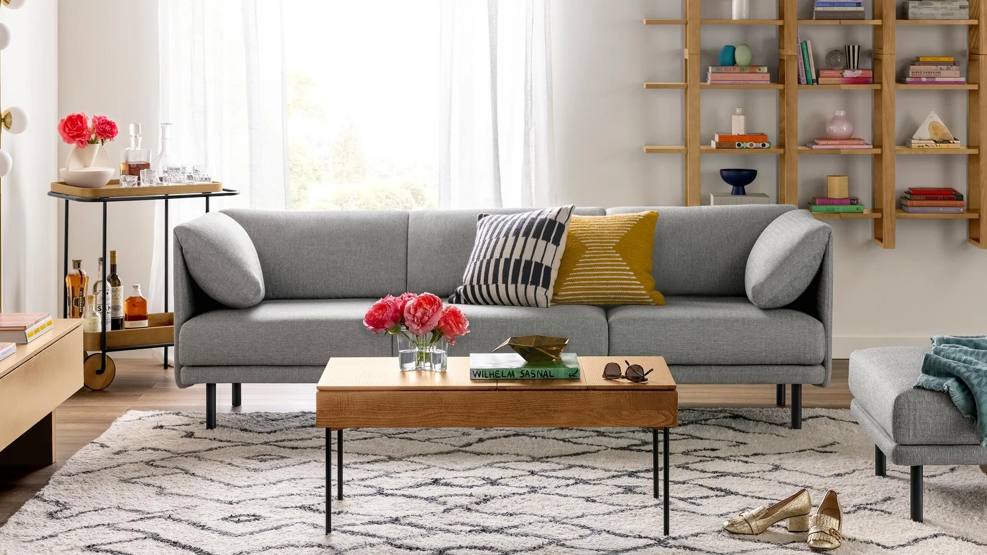 Range 2-Piece One Arm Sofa with Table 12 Range 2-Piece One Arm Sofa with Table