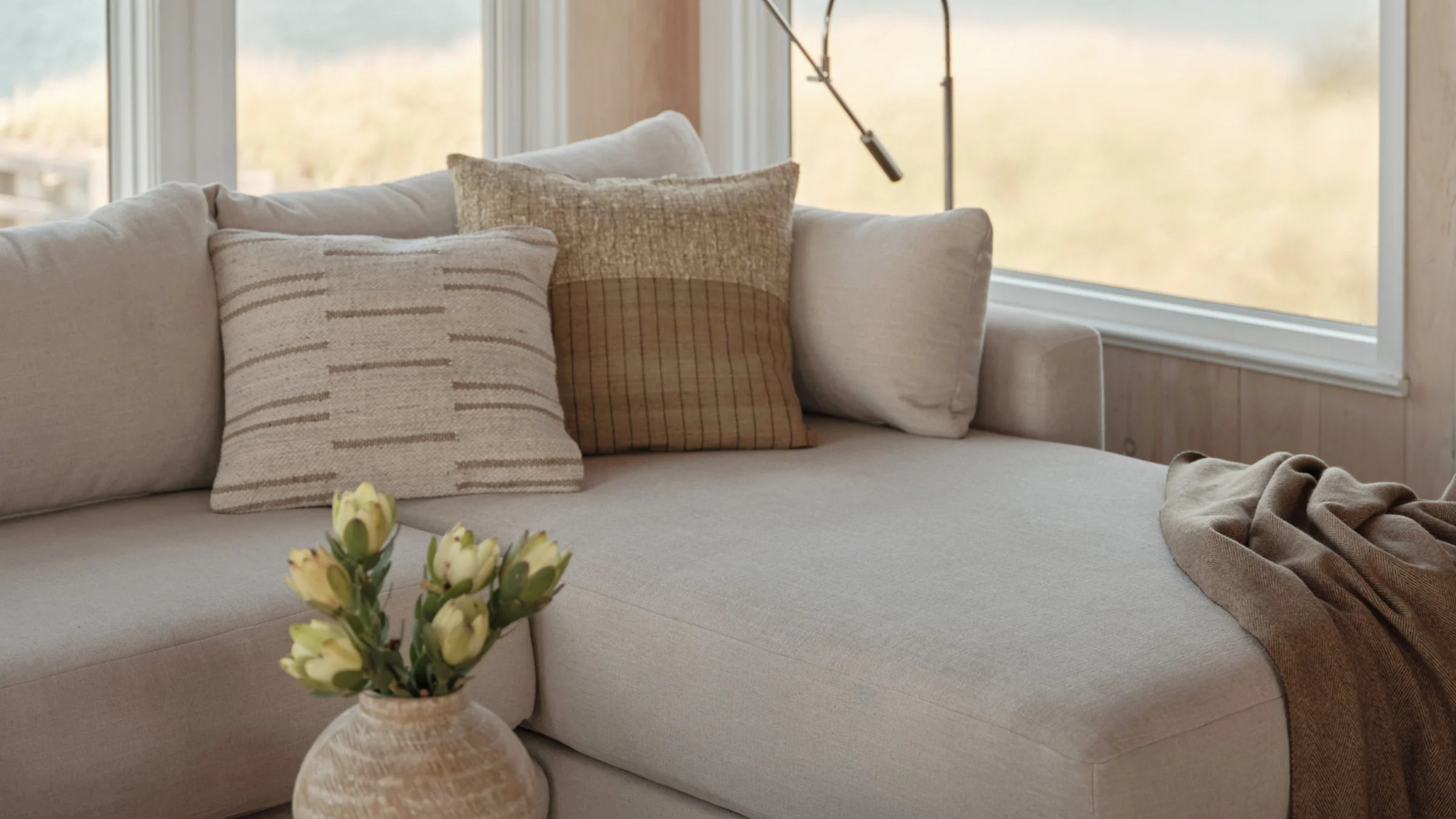 Span Storage Chaise